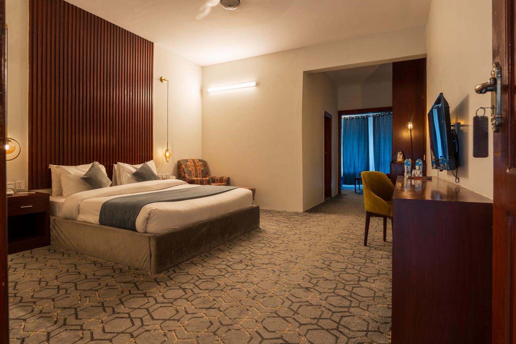 Tibet Hotel Skardu Exteriér fotografie